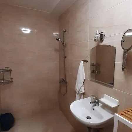 адикт Apartament *