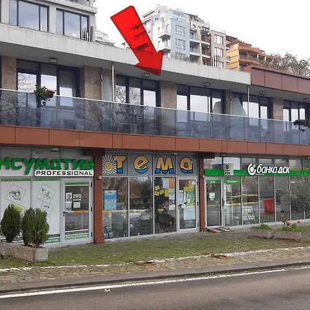 адикт Apartment *