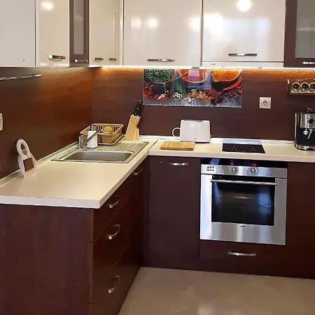 адикт Apartment