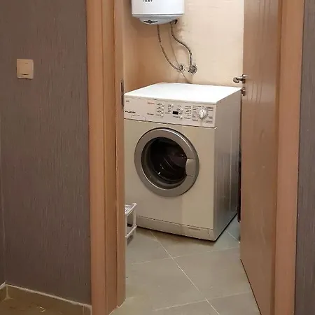 Апартамент адикт